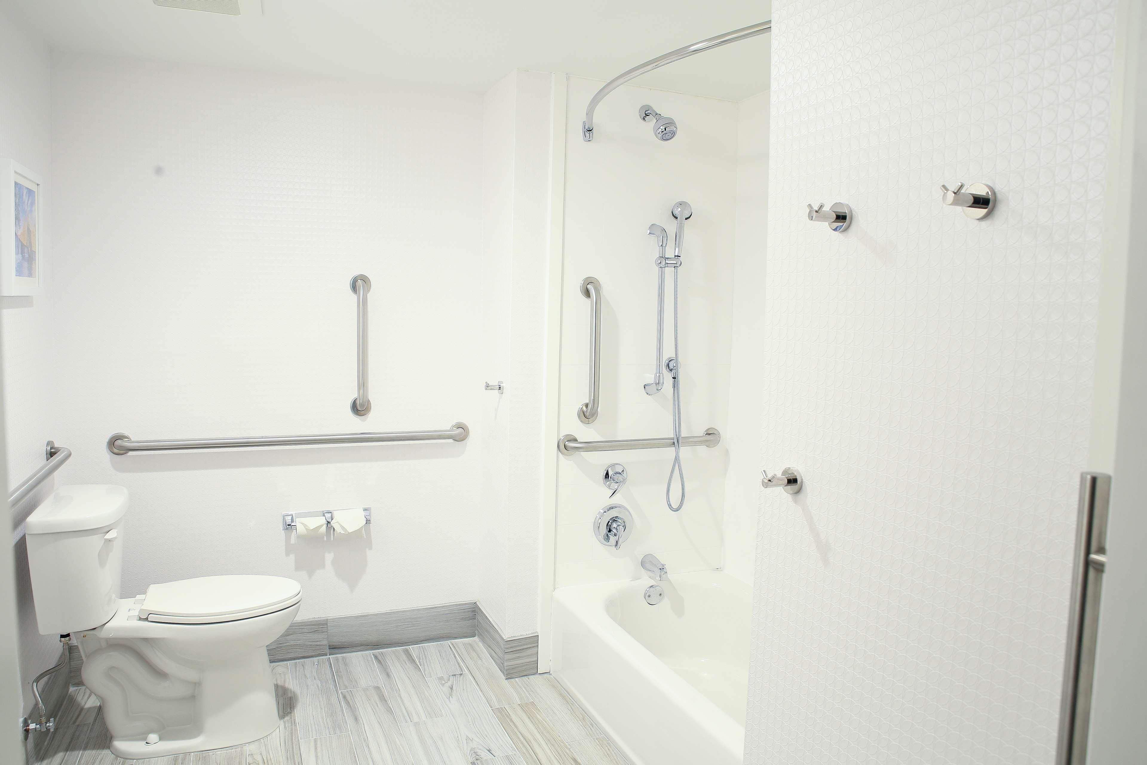 Hampton Inn & Suites Mount Laurel/Moorestown Bagian luar foto