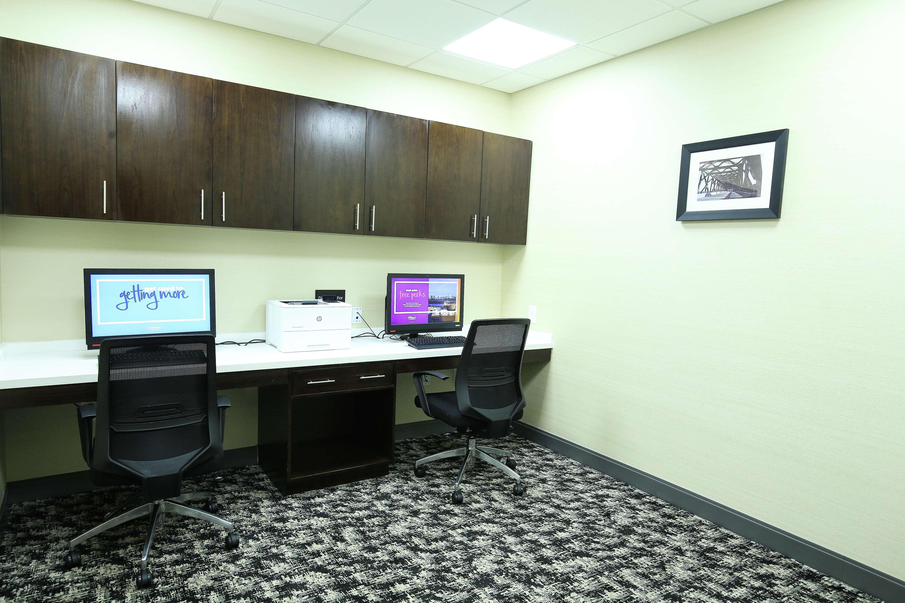 Hampton Inn & Suites Mount Laurel/Moorestown Bagian luar foto