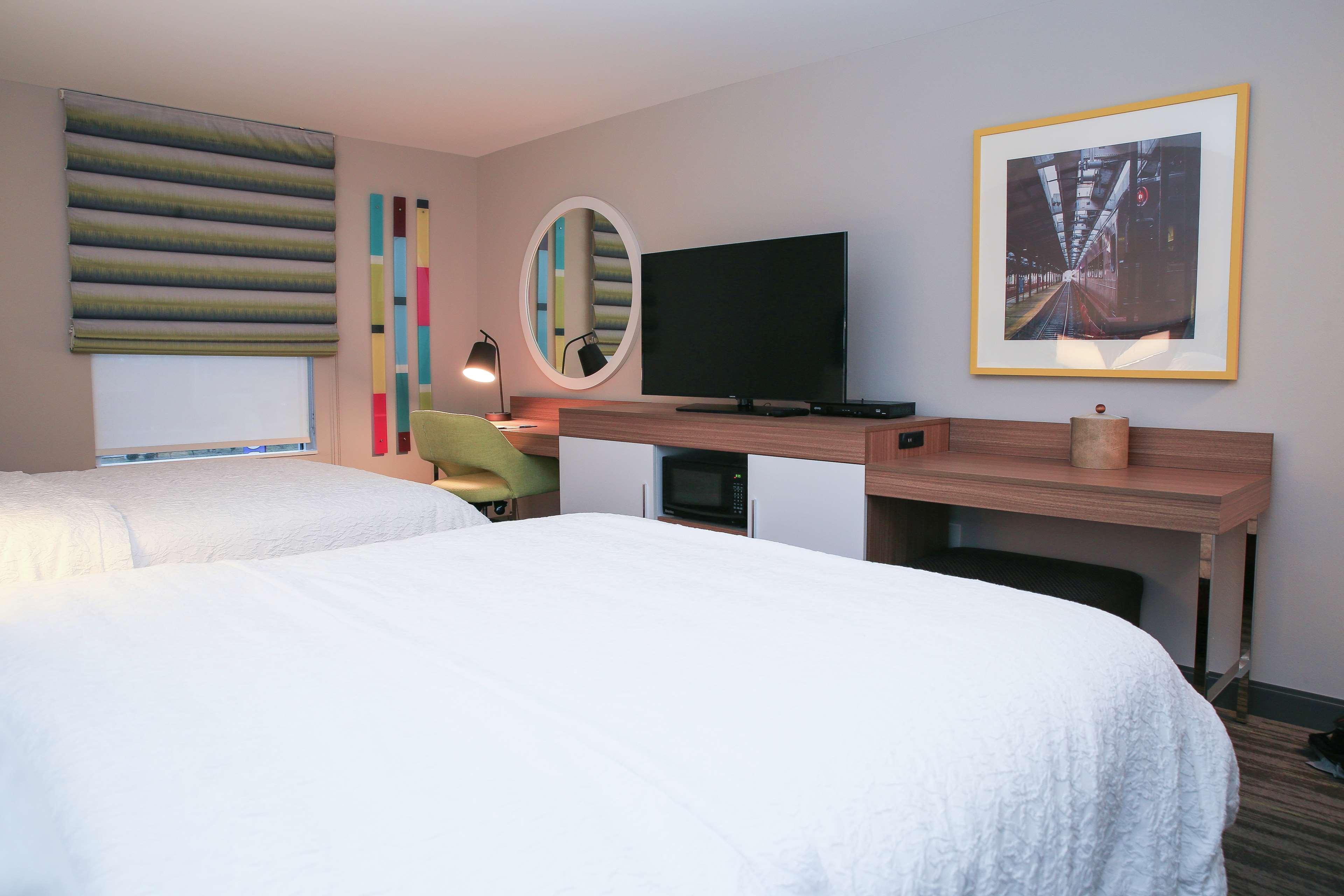 Hampton Inn & Suites Mount Laurel/Moorestown Bagian luar foto